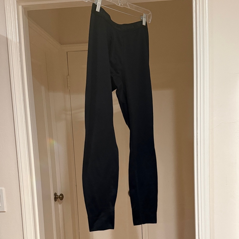 NWOT Patagonia Men’s Capilene Midweight Bottoms Baselayer, Size S